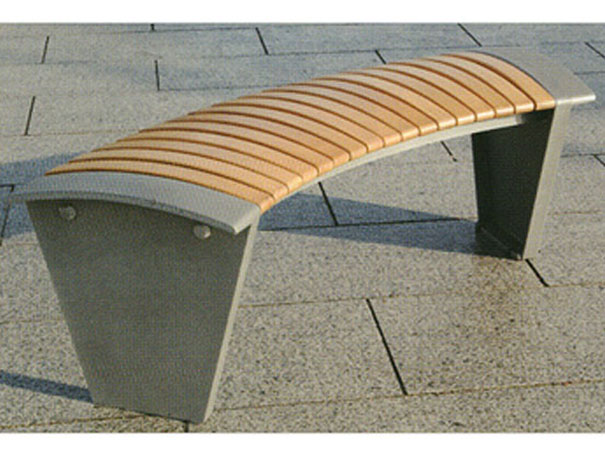 The Meeting Bench – outdoor tables and benches