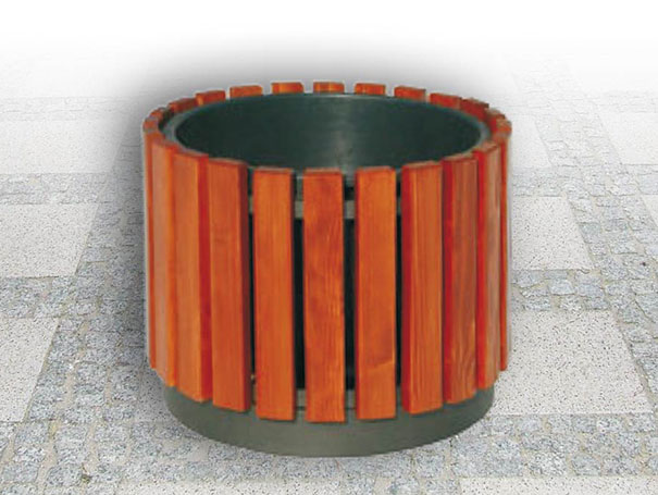 Tokyo – outdoor tables and benches