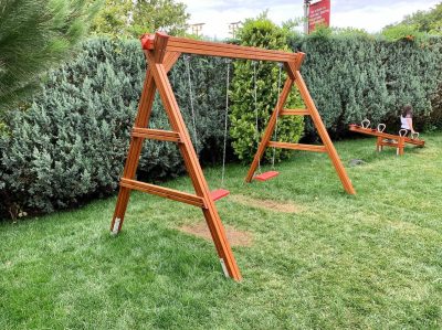 Wooden double swing — Elysee