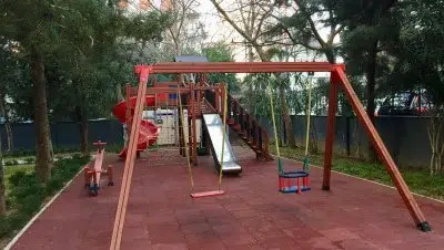 Wooden swing set — Elysee