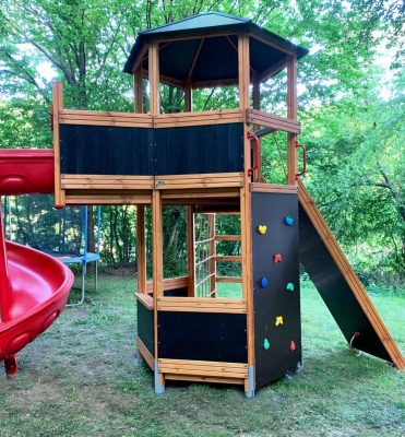 Wooden playground with dark panels — Elysee