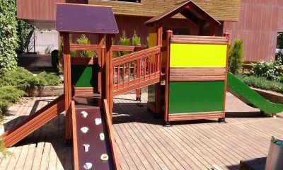 Wooden climbing and balance course — Elysee