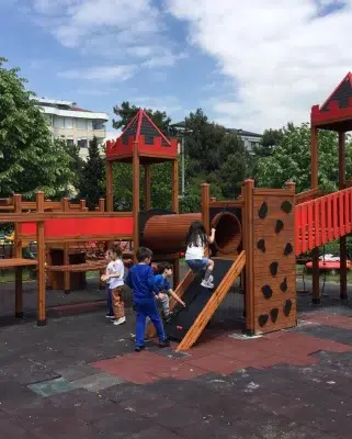 Wooden playground — Elysee