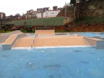 Skatepark and ramps — Elysee