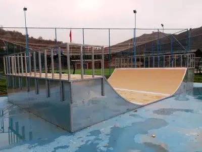 Skatepark and ramps — Elysee