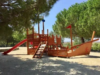 Ship-themed wooden playground — Elysee